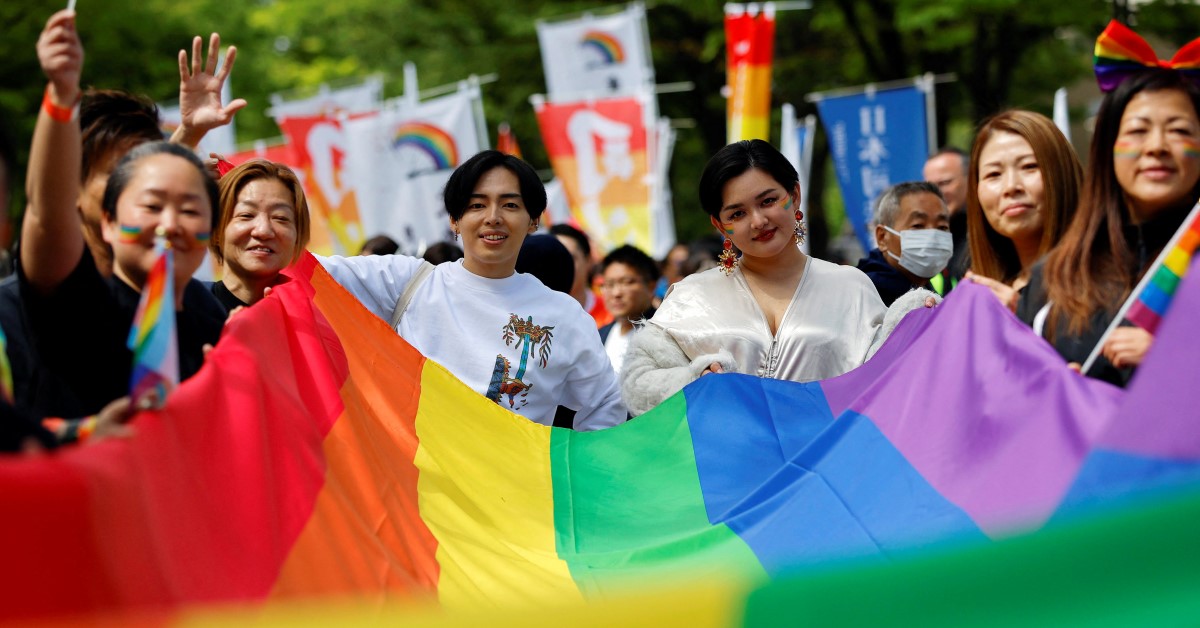 Lịch sử của LGBT tại Nhật Bản: Bất ngờ và nhiều biến động